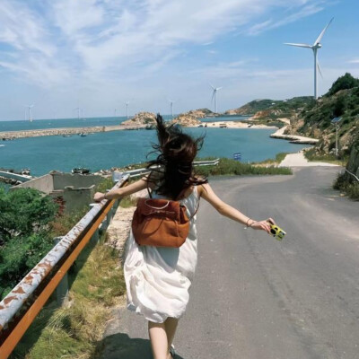 自由氛围感女头