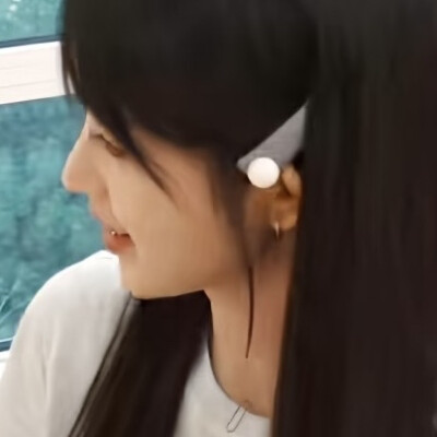 田曦薇