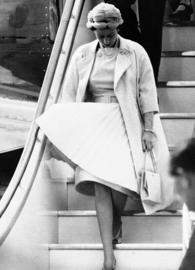 Her Majesty Queen Elizabeth II ，1959