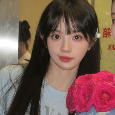 田曦薇