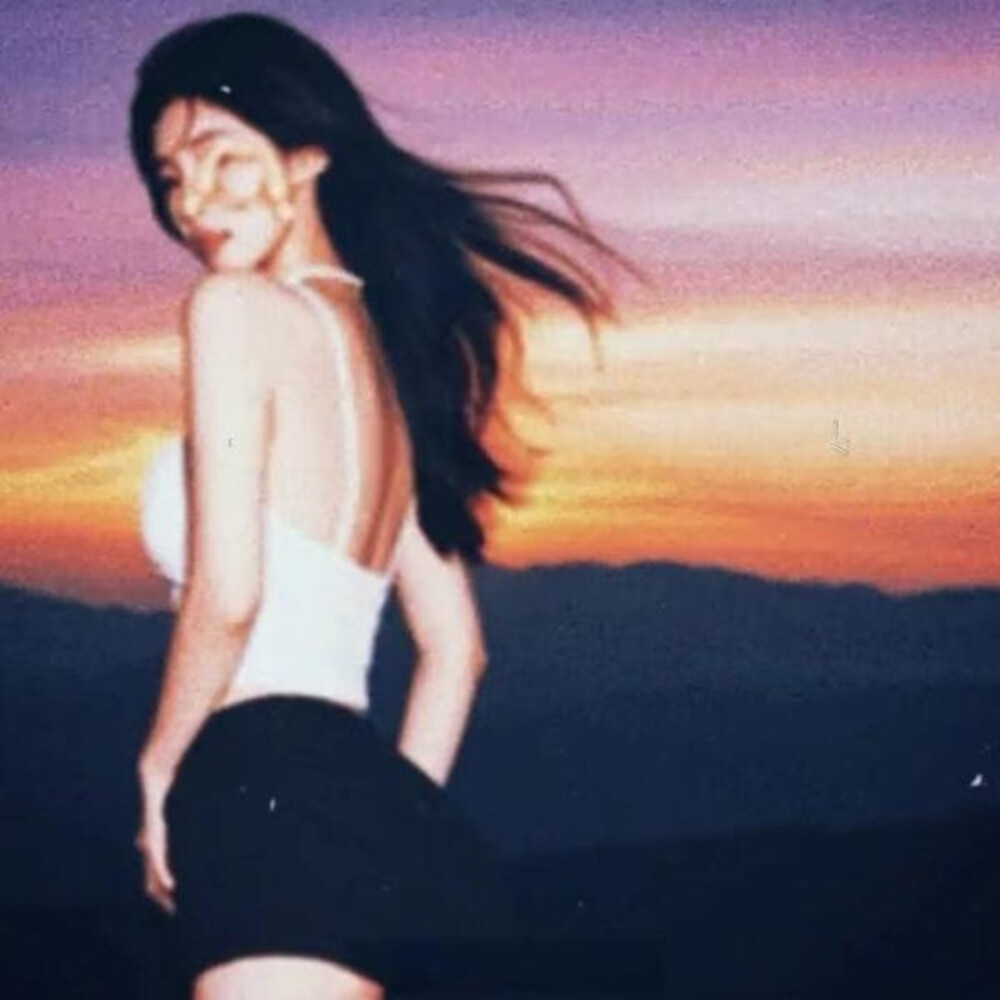 自由氛围感女头