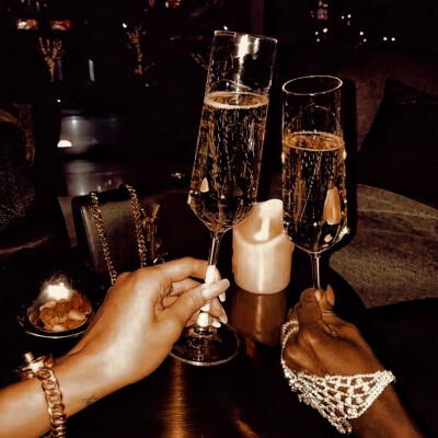 韩明集团独生女