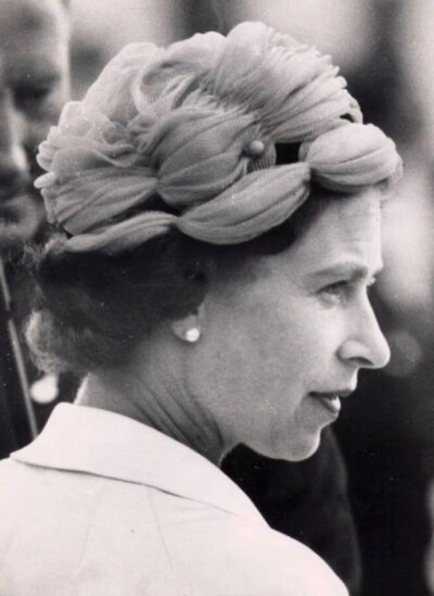 Her Majesty Queen Elizabeth II ，1959