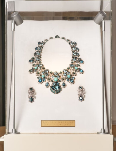 杜嘉班纳 dolce gabbana
