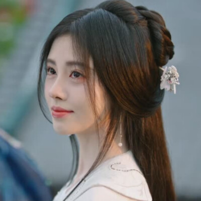 鞠婧祎可二改