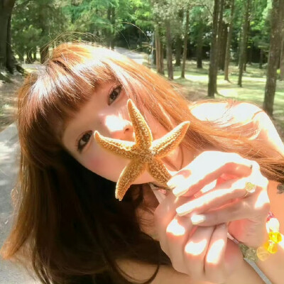 ❤️甜桃芋饼_❤️＃生命力女生头像 ​​​＃Wechat氛围感女头＃夏日头像＃自由感＃自然系＃蝴蝶女孩头像＃艺术感头像＃胶片感头像＃复古＃棕色系