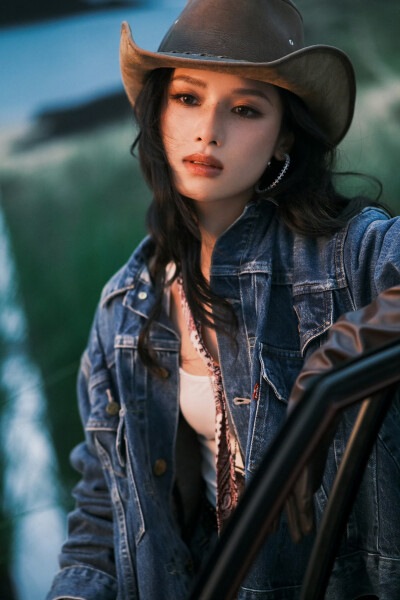 张婧仪