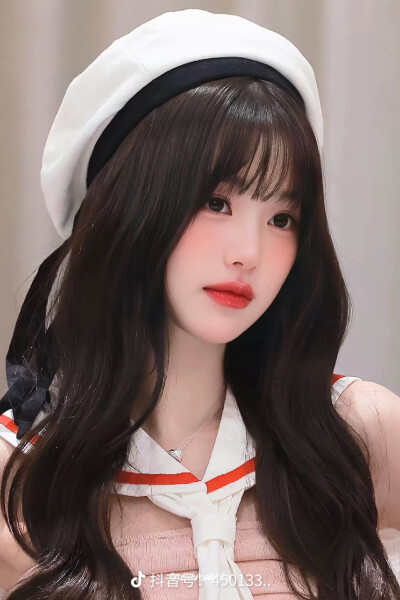 张元英