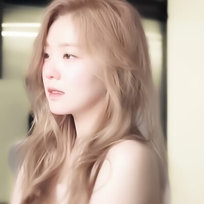 (υ . . υ) ❅·°
©椿桔