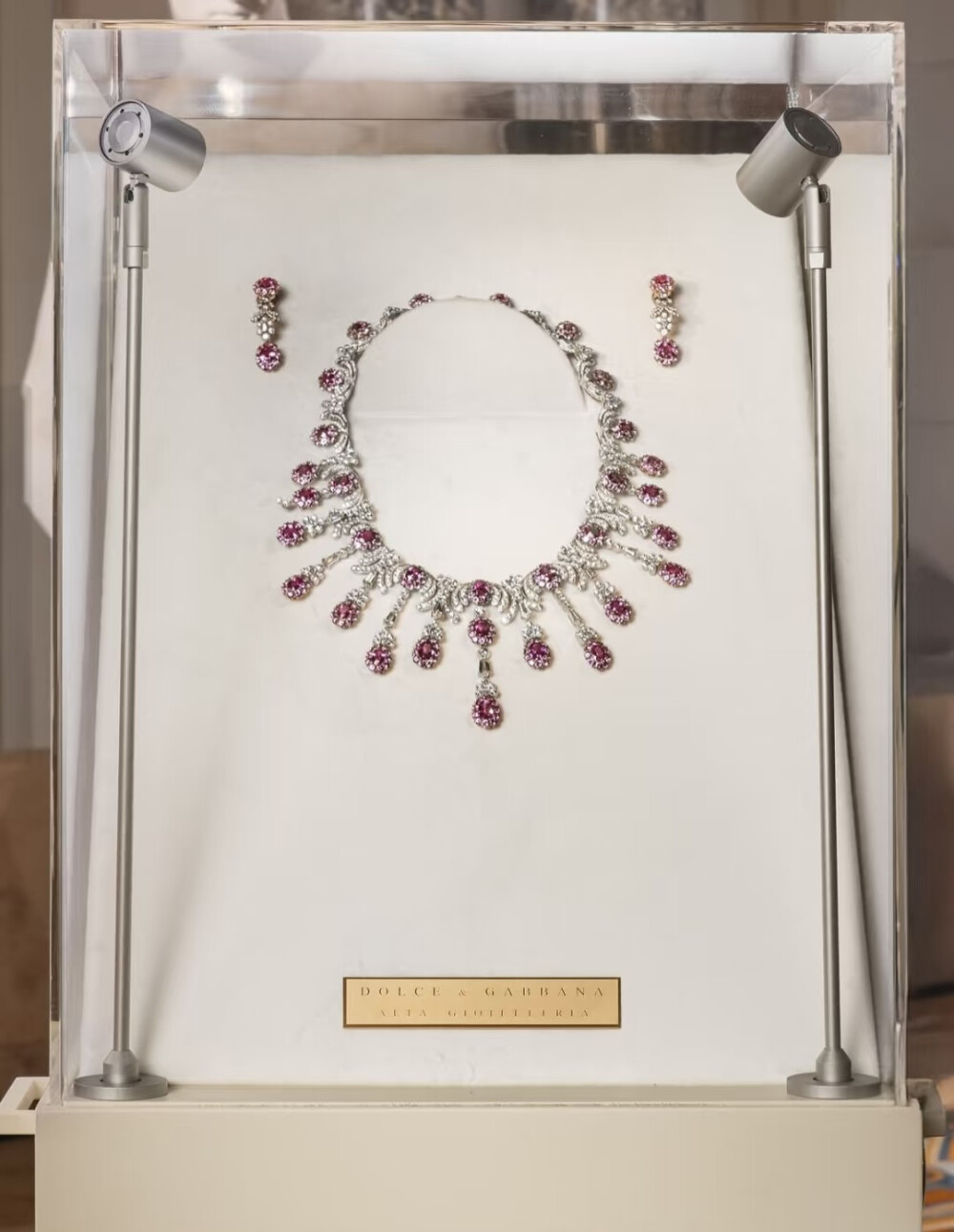 杜嘉班纳 dolce gabbana