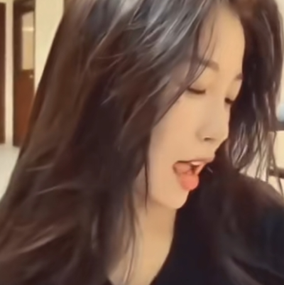 谁给批成睁眼