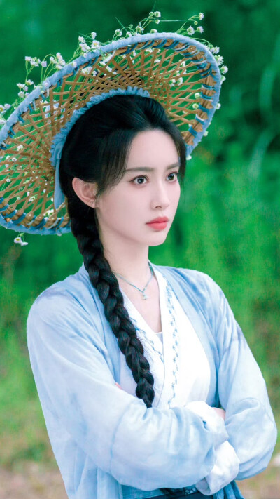 桃花映江山