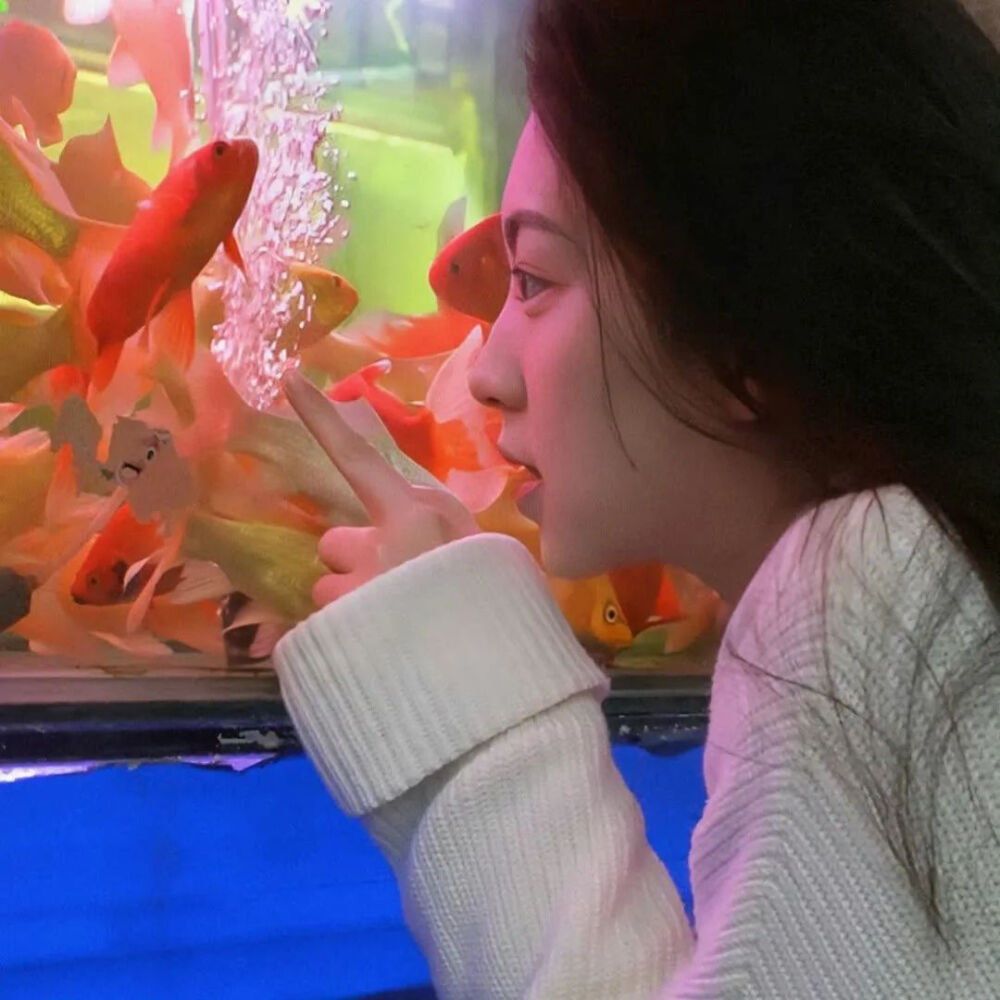 女头