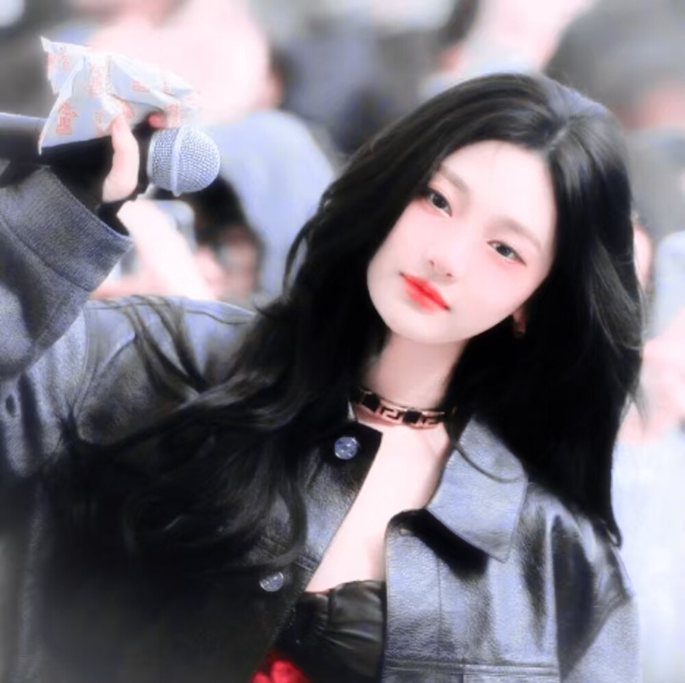 又是别人送的哟哟哟，这次是林哕送的！！就这么漂亮！！