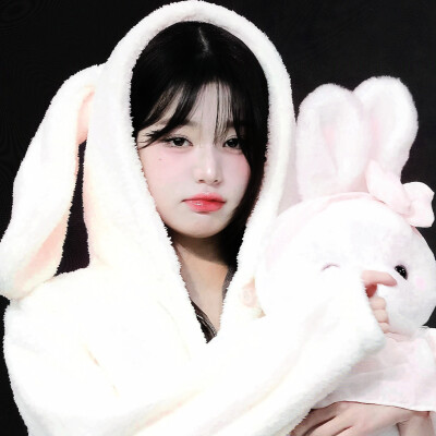 一觉醒来全世界的撩妹水平下降10000倍我像往常一样给女神发了一句早安她哭着说要和我共度余生