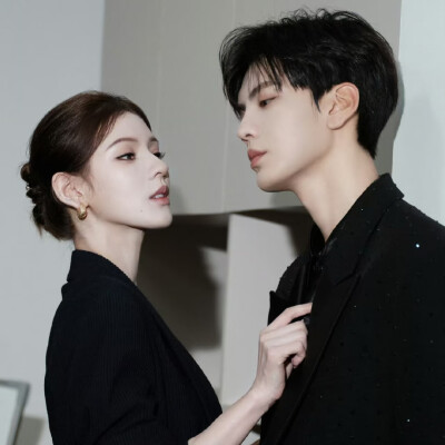 《深情眼》情头