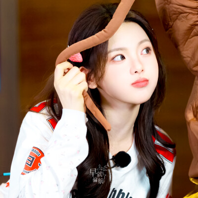 杨超越