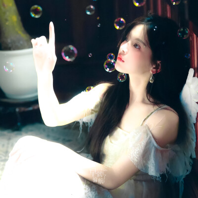 杨超越