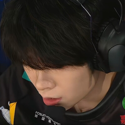 重庆四小狼。