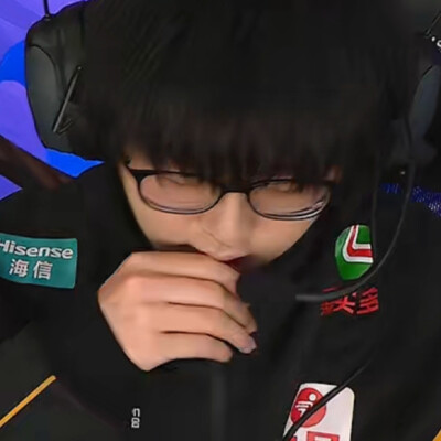 重庆四小狼。