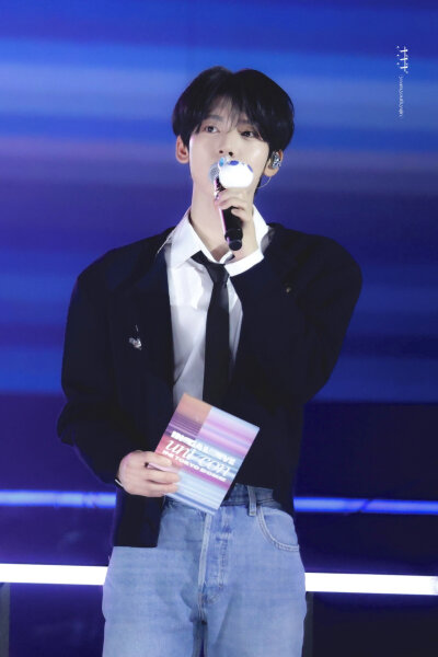 yujin_yyy
终于有韩维辰的站子回我了... 