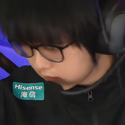 重庆四小狼。