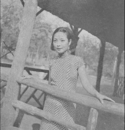 黄耐霜