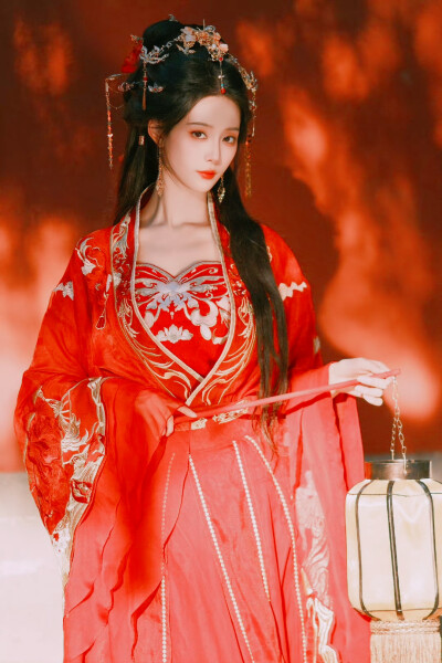 徐艺洋