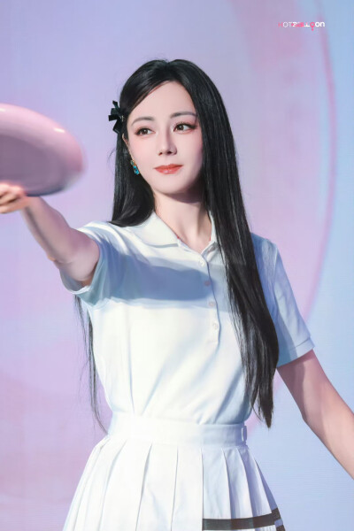 迪丽热巴