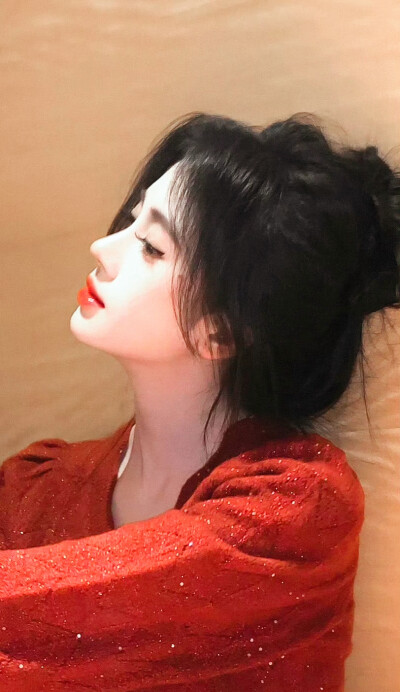鞠婧祎