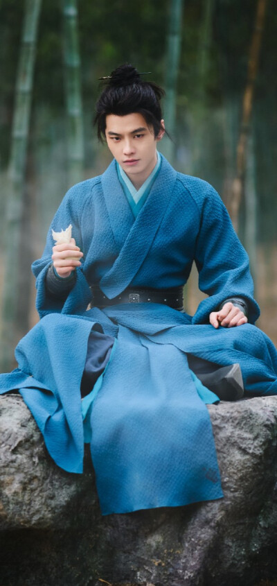 何与《华山论剑之九阴真经》陈玄风