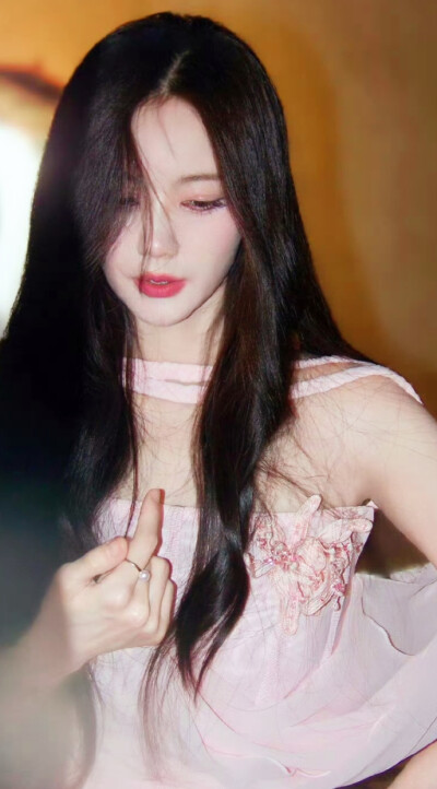 李一桐
