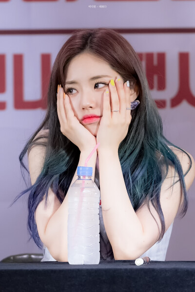 jiwon_is_pretty