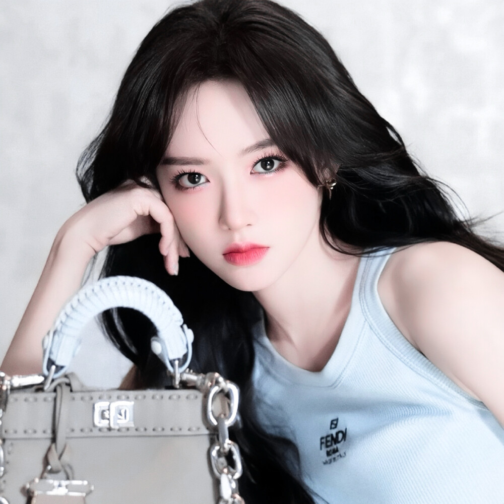 迟来时衍的美图