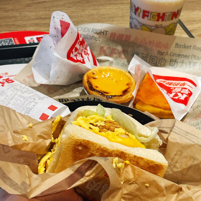 2025秋天第一顿KFC早餐