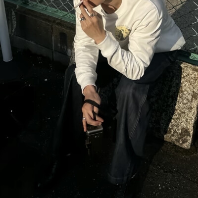 男生头像
你总有认识不完的人用不完的情