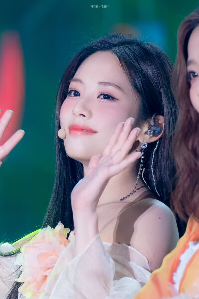 jiwon_is_pretty