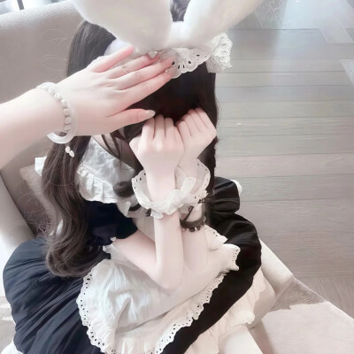 萌萌的我早已看透一切(⌯¤̴̶̷̀ᴗ¤̴̶̷́⌯︎)✧