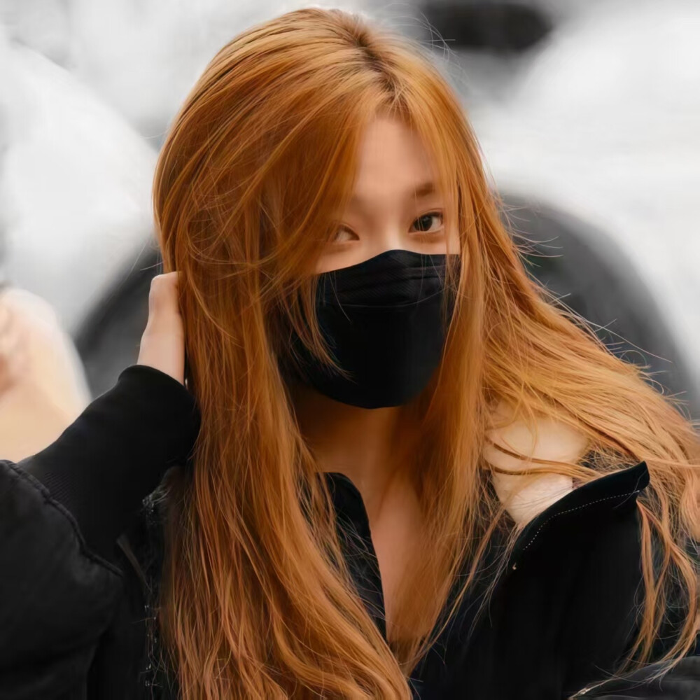 秋聆冬宝宝的超级超级美～～˶>ω<)✧