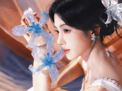 鞠婧祎