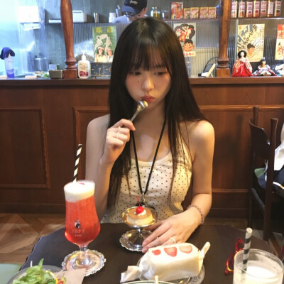 一起看愚蠢的晚霞吧