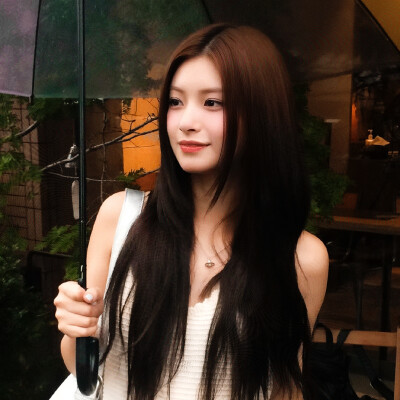 我想留住与你的每个瞬间但人生本来就是马不停蹄的相遇和错过