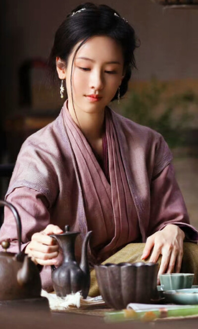陈都灵/冯衡