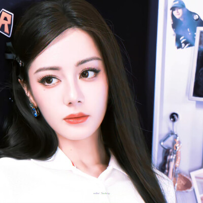 迪丽热巴