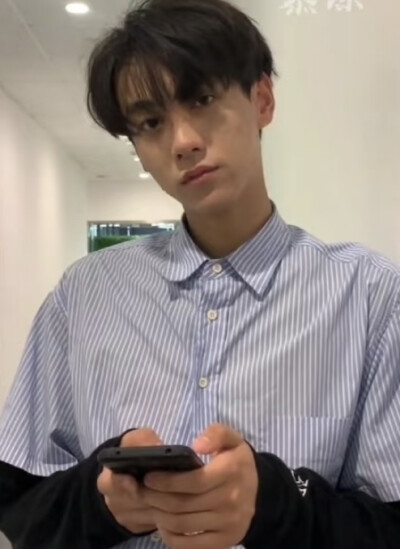 田栩宁田雷
