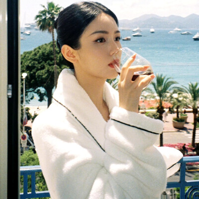 周也可二改
这组好美想看你们修