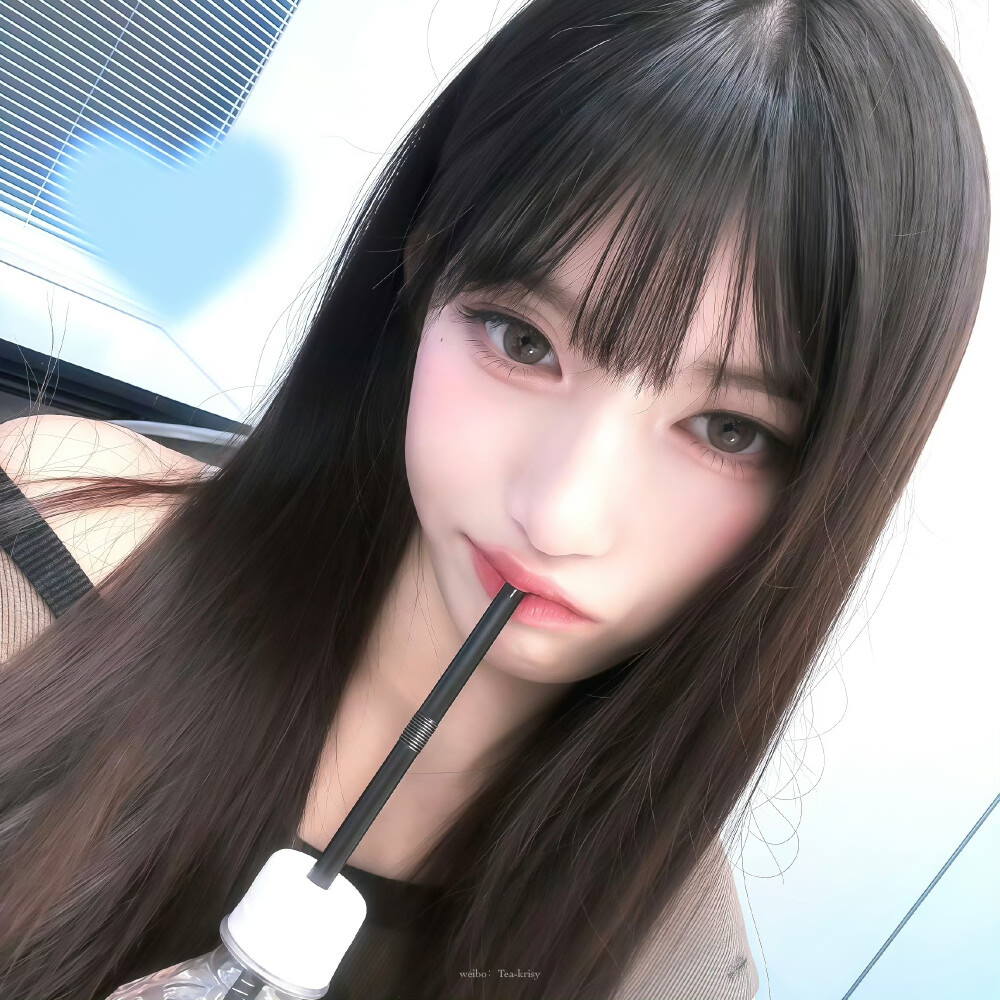 leeseo 李瑞 头像