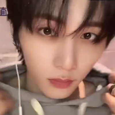 韩东旼