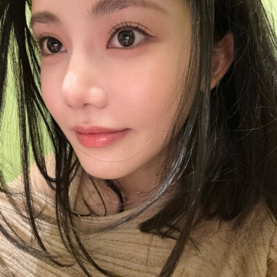孙珍妮头像壁纸