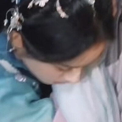 屏幕前的姐姐妹妹大家谁想和我私联